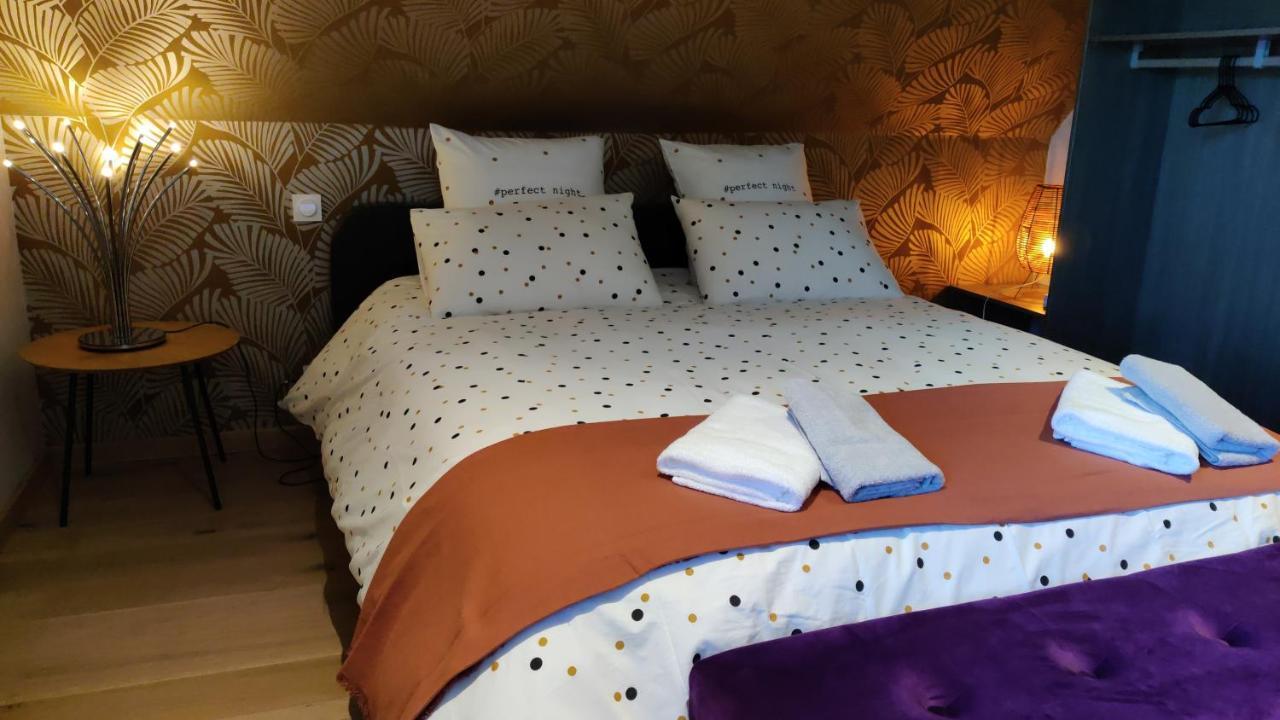 Les Coquelicots - Chambre Lea Houdan Екстериор снимка